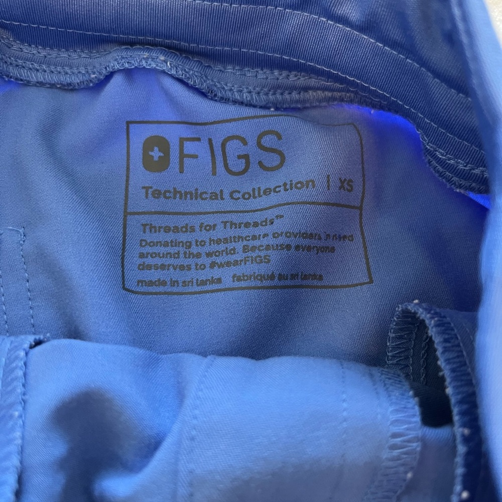 Figs Blue Scrub Set - Picture 5 of 6
